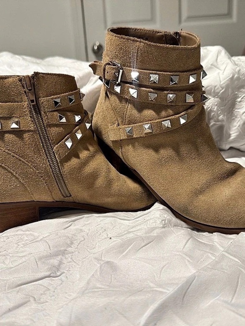 Studded Pointed-Toe Ankle Boots in Brown Like New